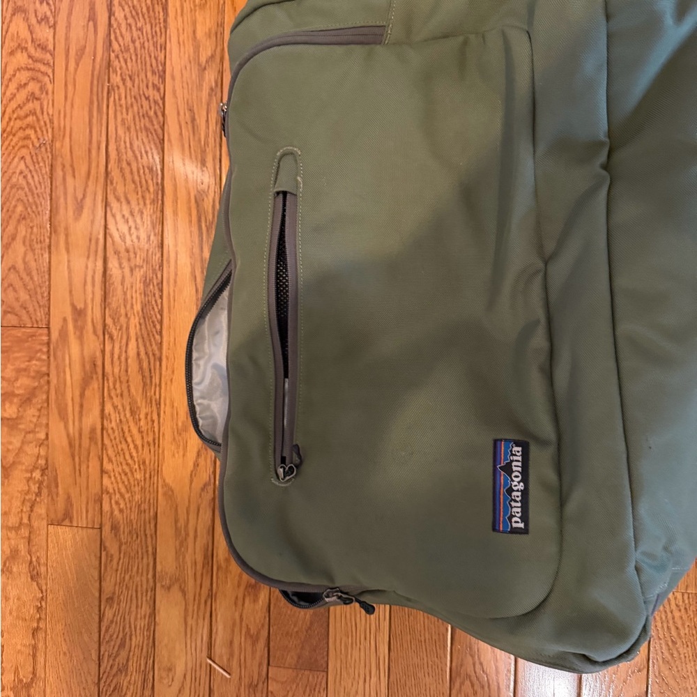 Patagonia Olive Men's Luggage Backpack